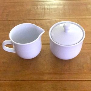 Crate&Barrel Cream and Sugar Set
